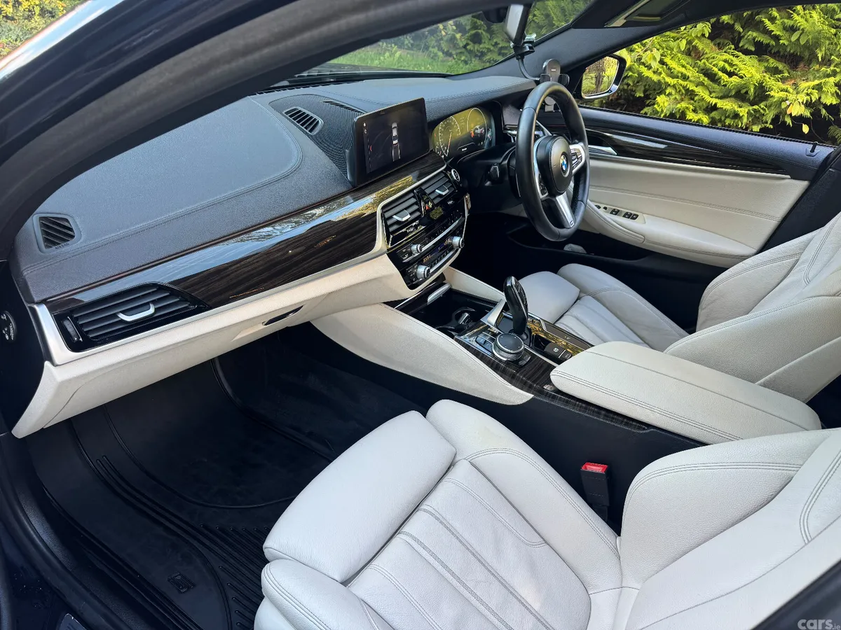 BMW 5-Series Saloon, Diesel, 2019, Black