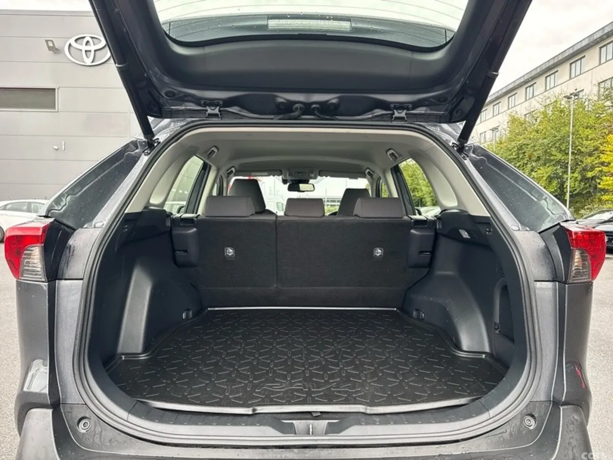 Toyota RAV4 SUV, Petrol Hybrid, 2020, Grey