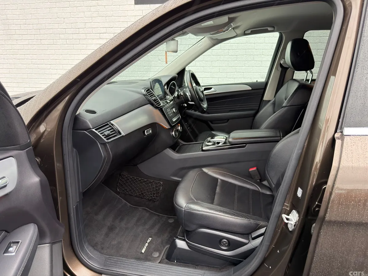 Mercedes-Benz GLE SUV, Diesel, 2016, Brown