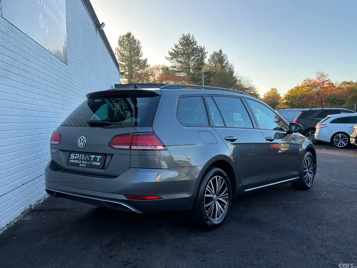 Volkswagen Golf Estate, Diesel, 2018, Grey