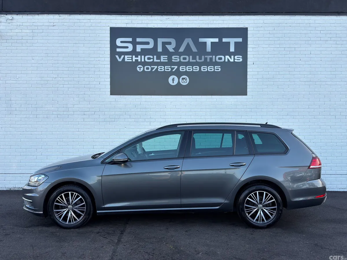 Volkswagen Golf Estate, Diesel, 2018, Grey