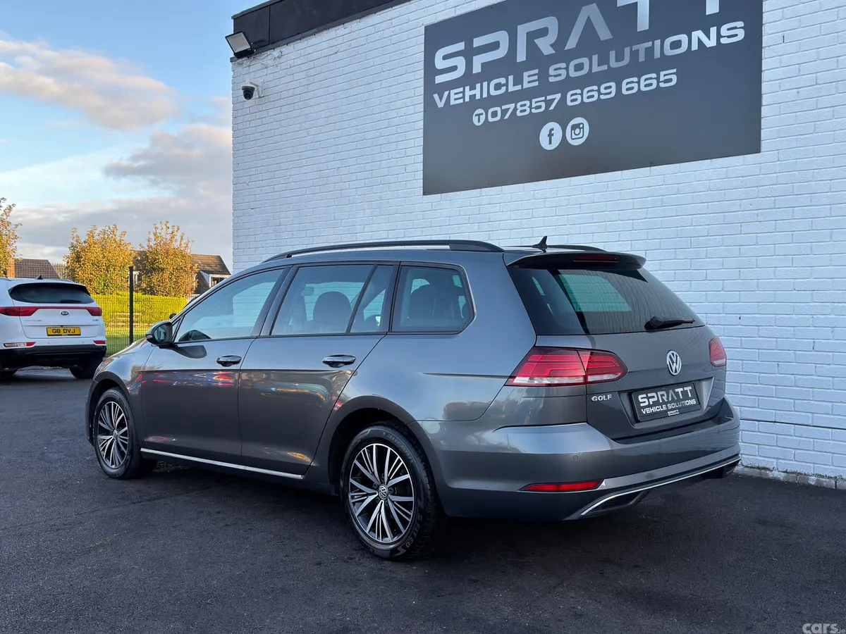 Volkswagen Golf Estate, Diesel, 2018, Grey