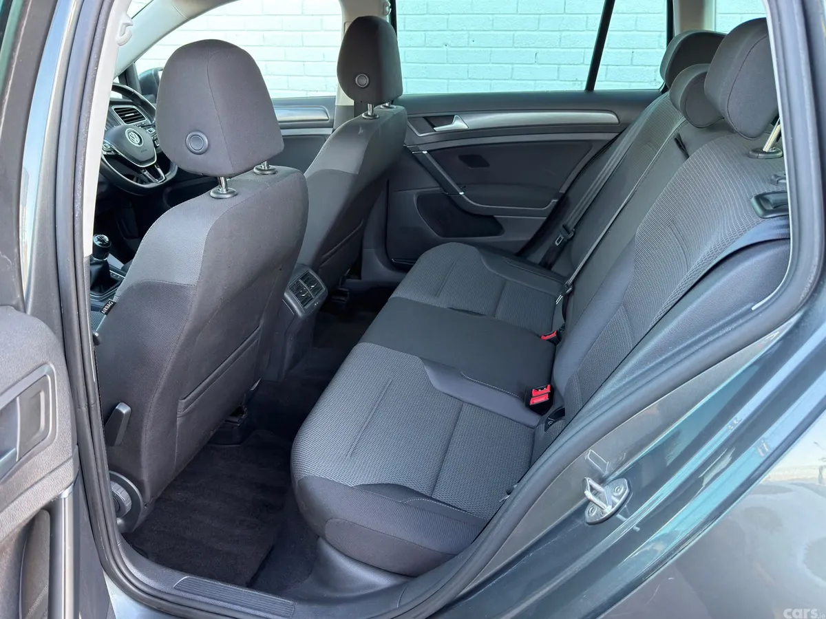 Volkswagen Golf Estate, Diesel, 2018, Grey