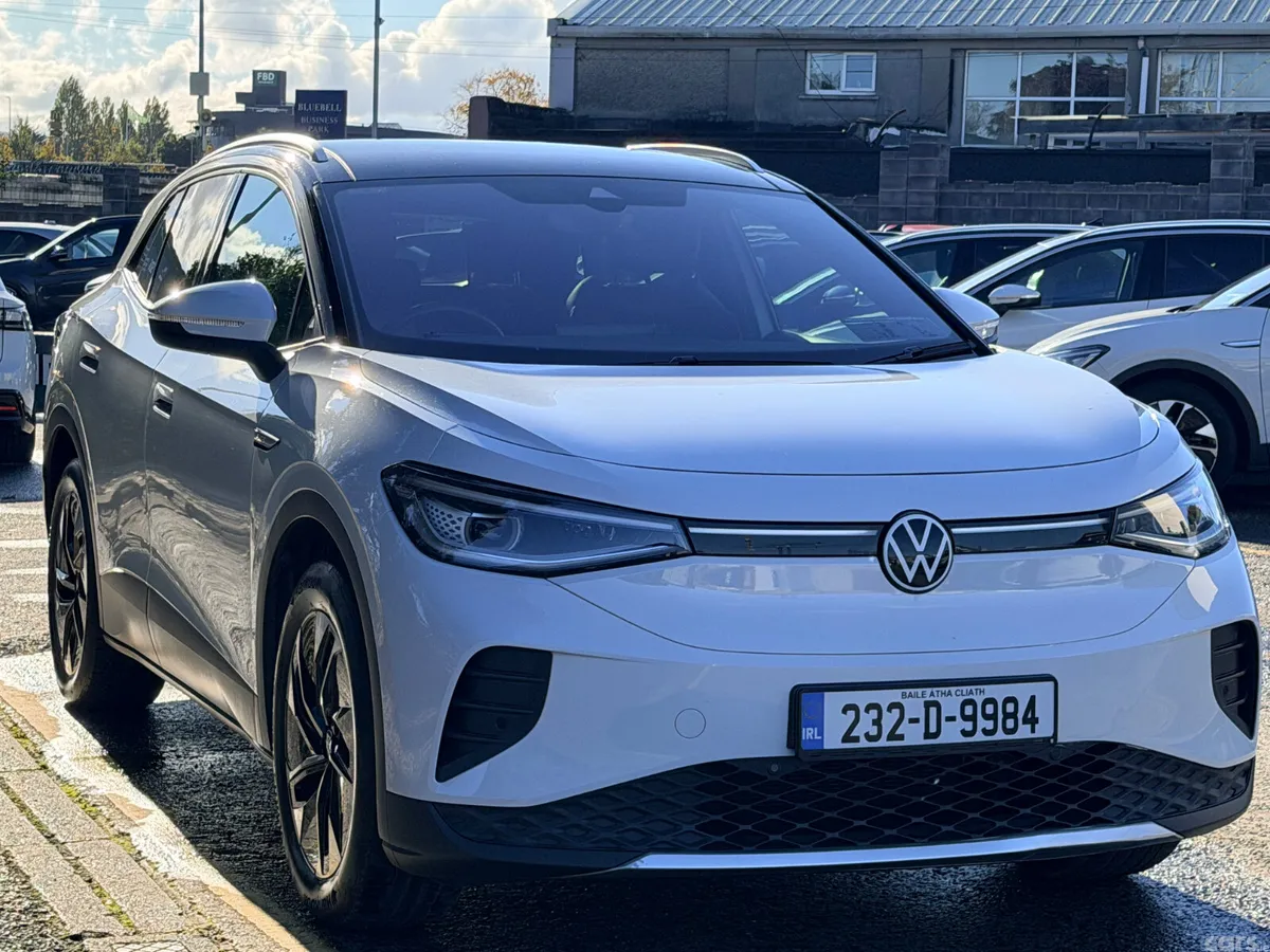 Volkswagen ID.4 Estate, Electric, 2023, White