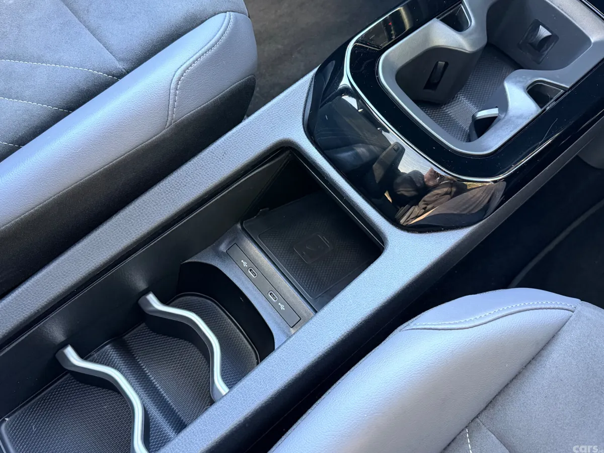 Volkswagen ID.4 Estate, Electric, 2023, White