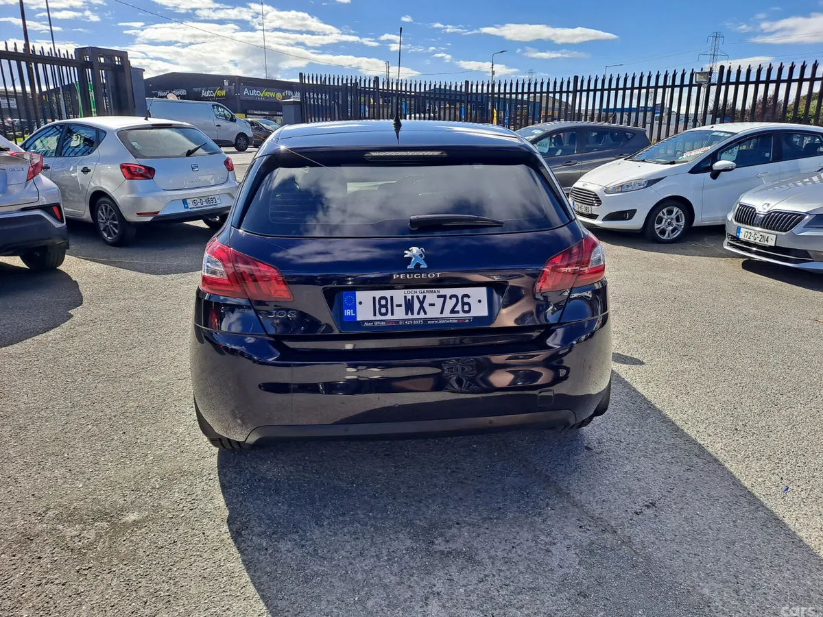 Peugeot 308 Hatchback, Diesel, 2018, Blue