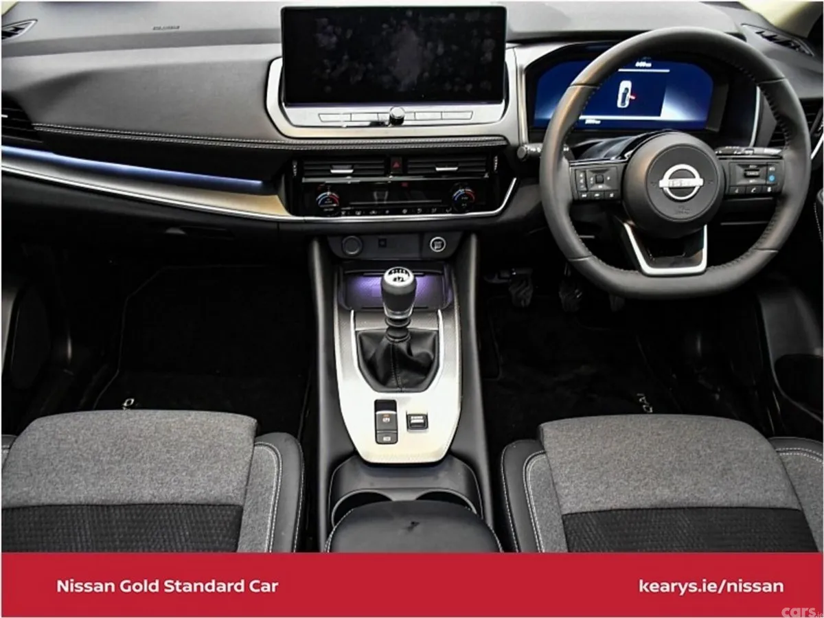 Nissan Qashqai SUV, Petrol, 2025, White