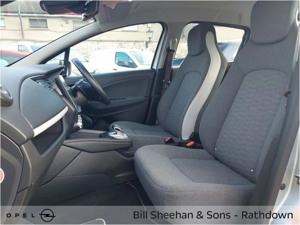 Renault Zoe Hatchback, Electric, 2022, Grey