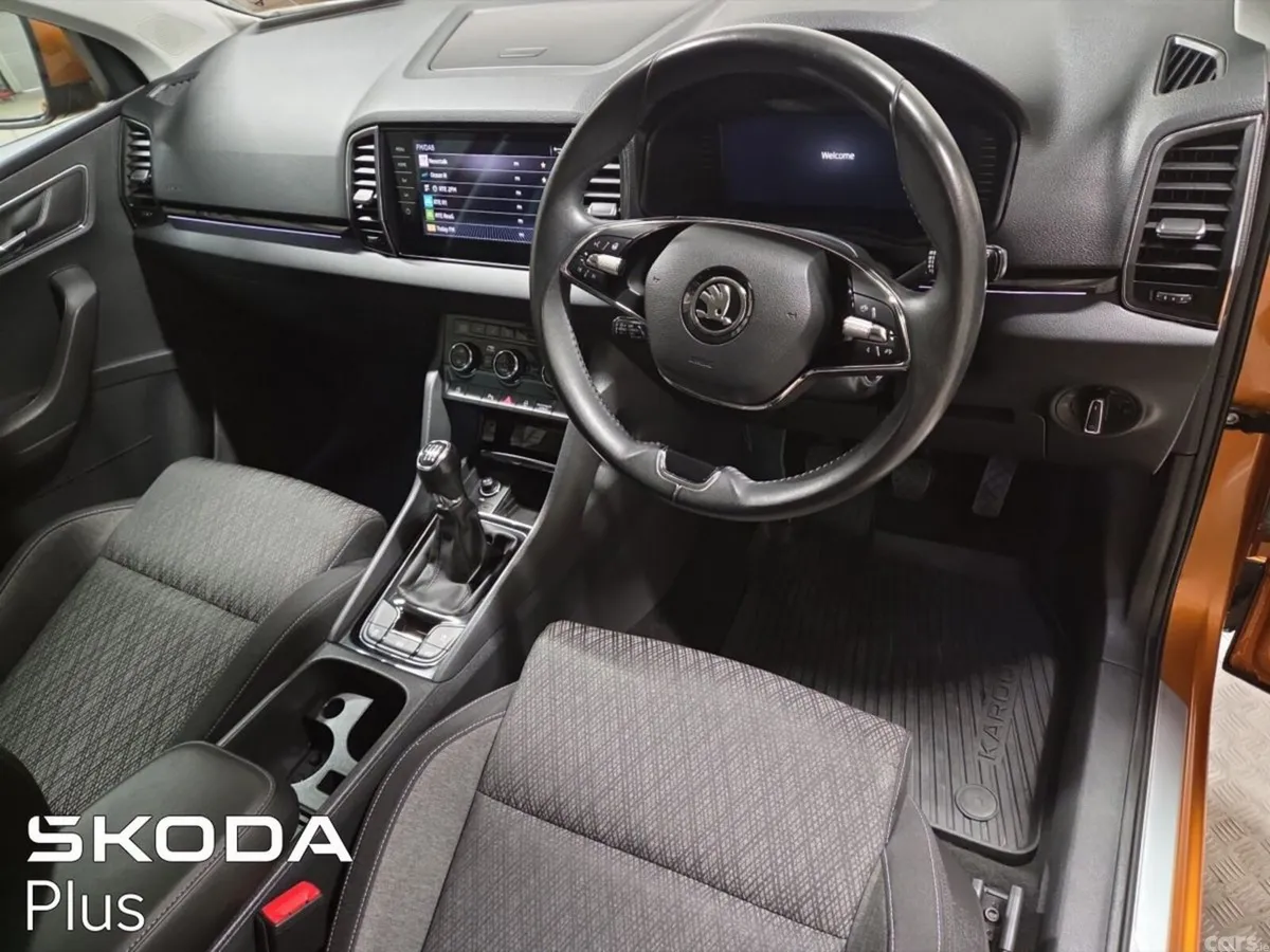 Skoda Karoq Estate, Diesel, 2023, Orange