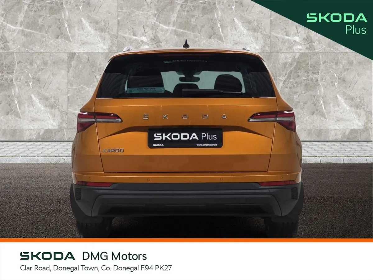 Skoda Karoq Estate, Diesel, 2023, Orange