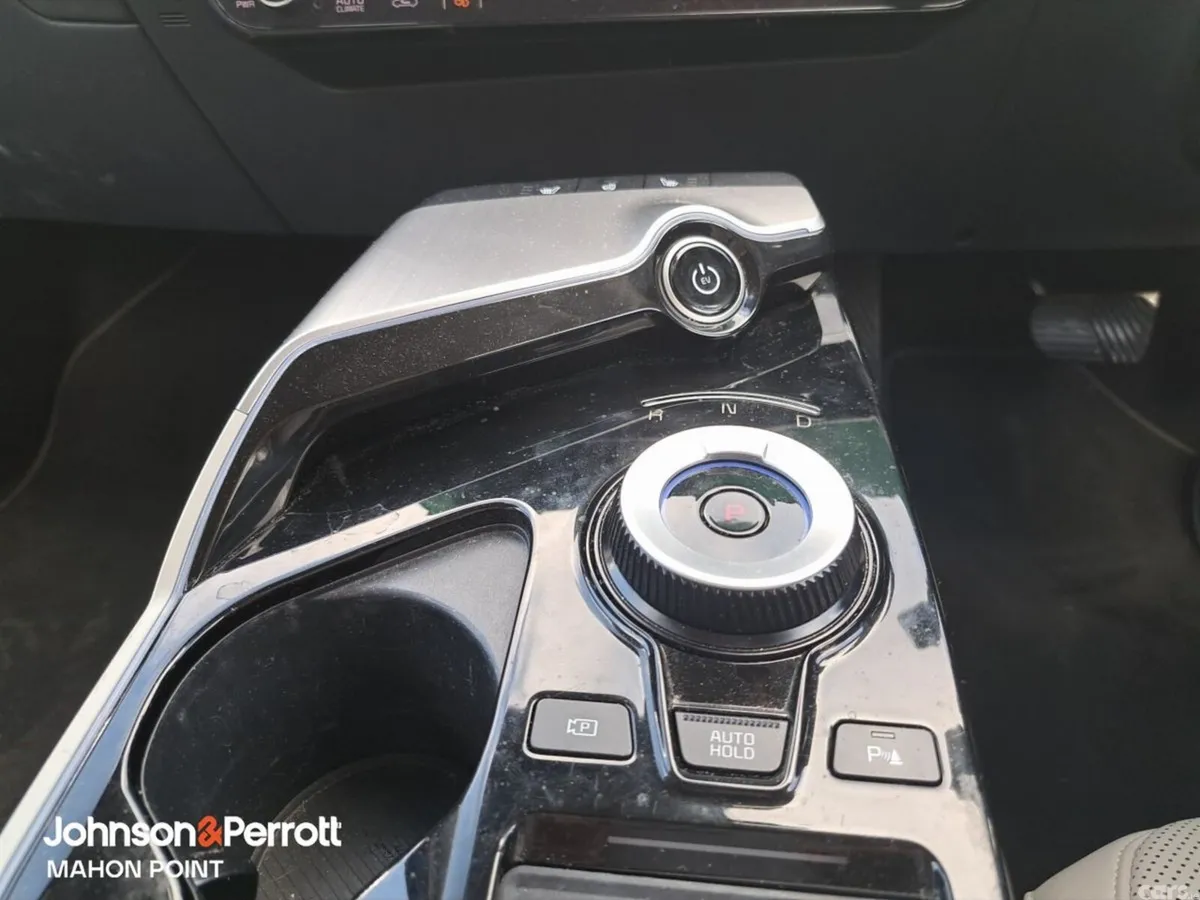 Kia EV6 MPV, Electric, 2022, Blue