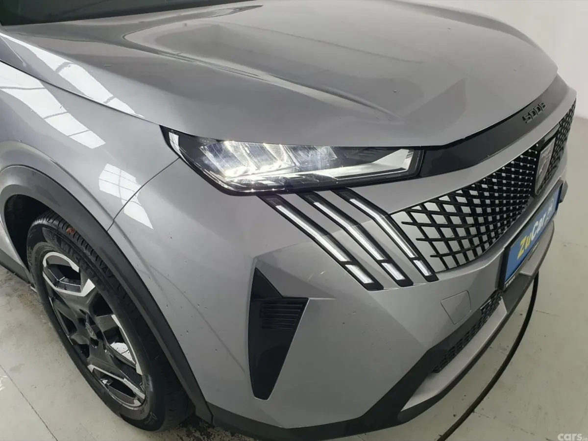 Peugeot 5008 SUV, Electric, 2025, Grey