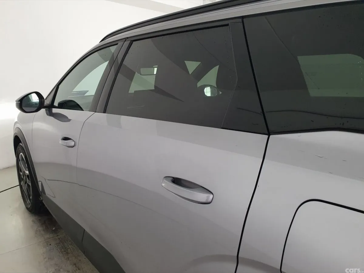 Peugeot 5008 SUV, Electric, 2025, Grey