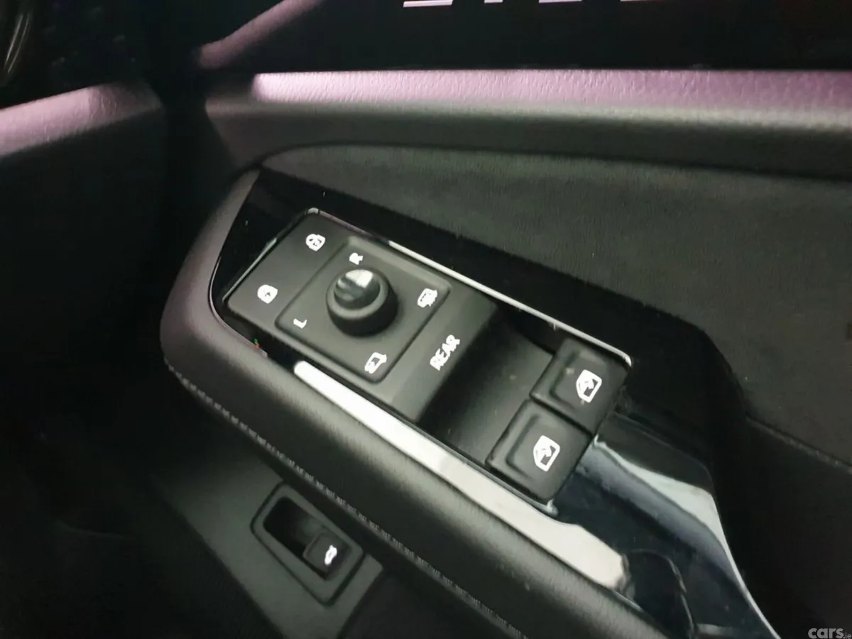 Volkswagen ID.7 Estate, Electric, 2024, Silver