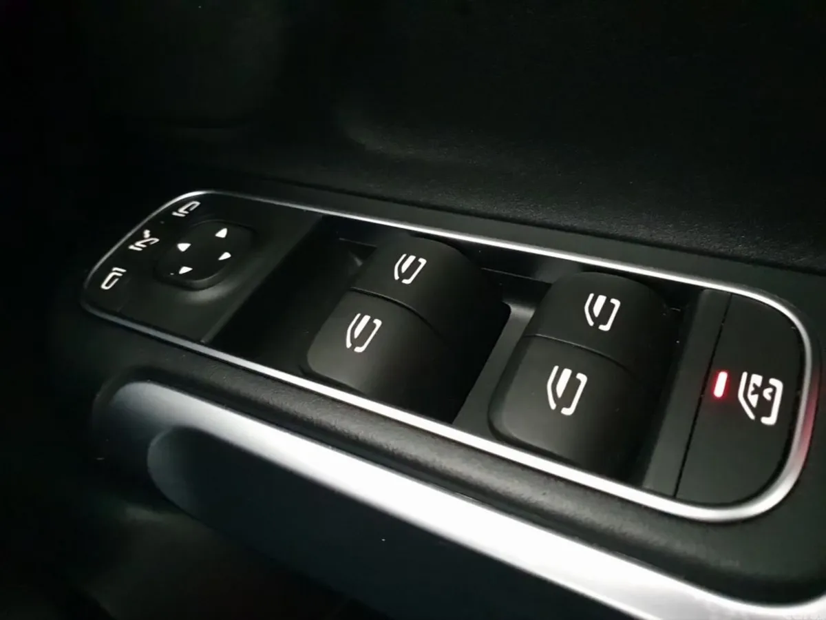 Mercedes-Benz EQB SUV, Electric, 2024, Black