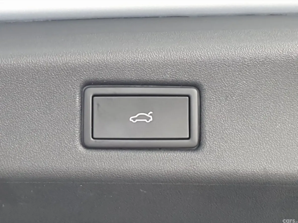 Volkswagen ID.7 Estate, Electric, 2024, Silver