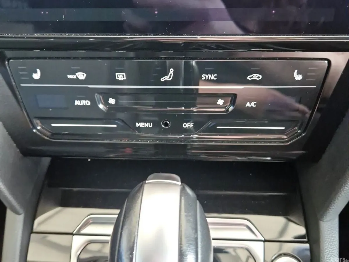 Volkswagen Arteon Hatchback, Diesel, 2022, Red