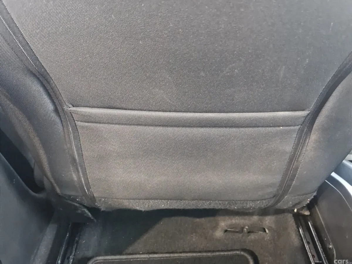Dacia Duster SUV, Diesel, 2023, Grey