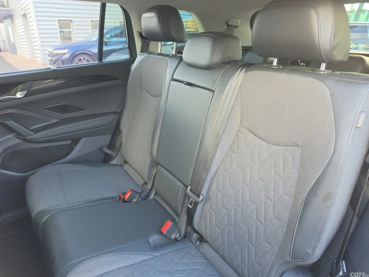 Volkswagen Tayron SUV, Diesel, 2026, Grey
