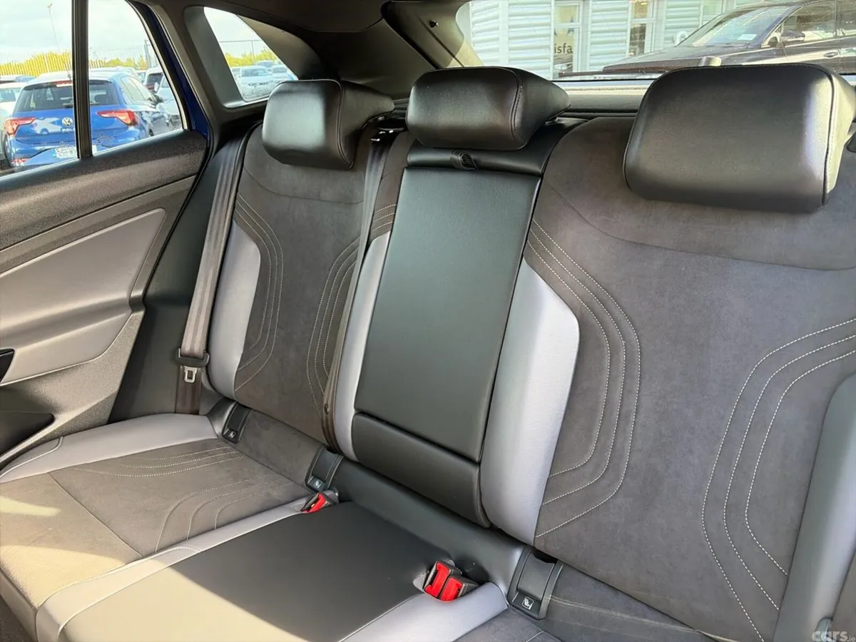 Volkswagen ID.4 SUV, Electric, 2023, Blue