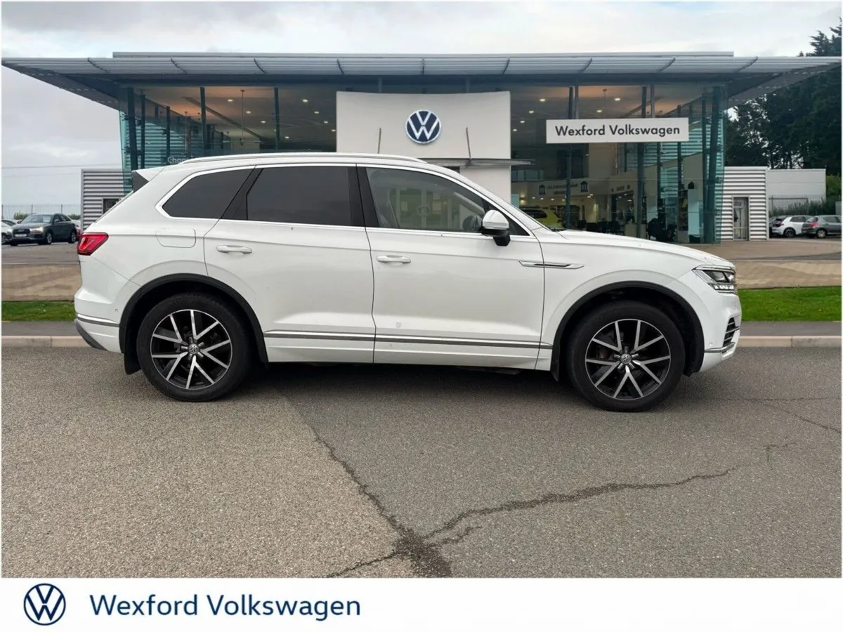 Volkswagen Touareg SUV, Diesel, 2019, White