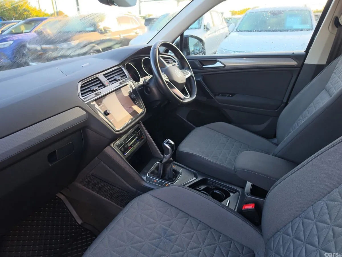Volkswagen Tiguan SUV, Diesel, 2023, Black