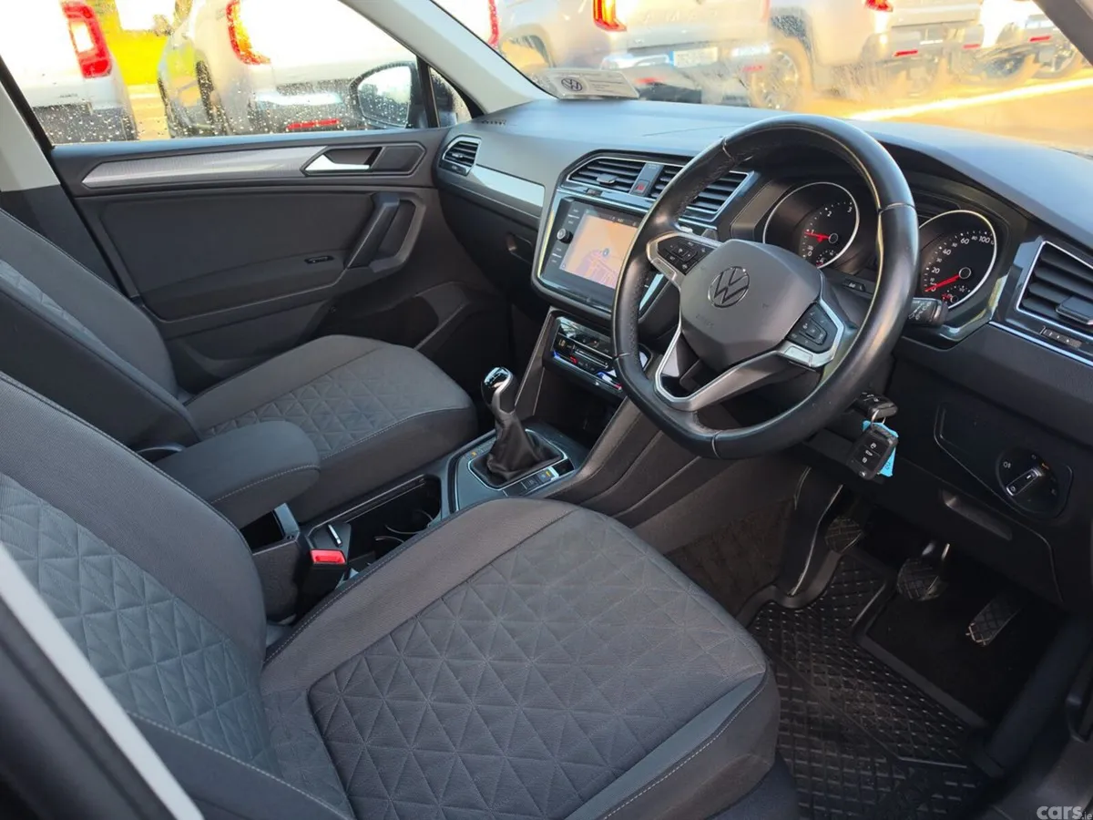 Volkswagen Tiguan SUV, Diesel, 2023, Black