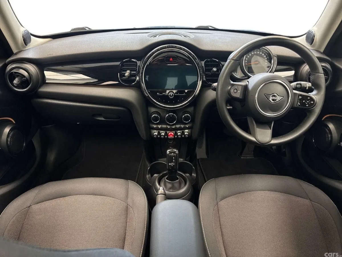 Mini Cooper Hatchback, Petrol, 2022, Blue