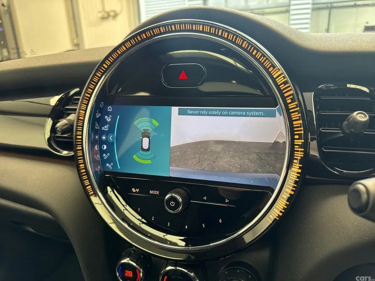 Mini Cooper Hatchback, Petrol, 2022, Blue