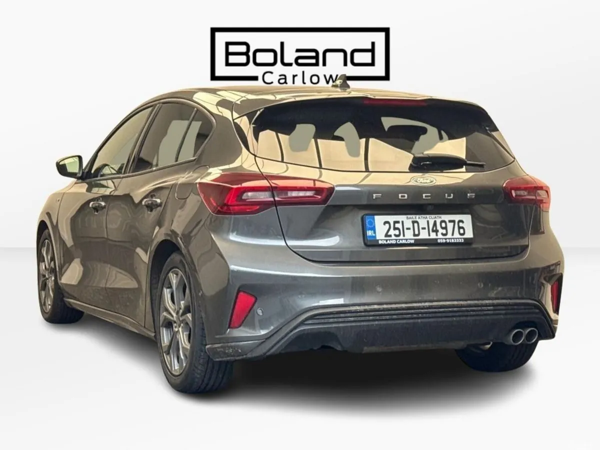 Ford Focus Hatchback, Diesel, 2025, Grey