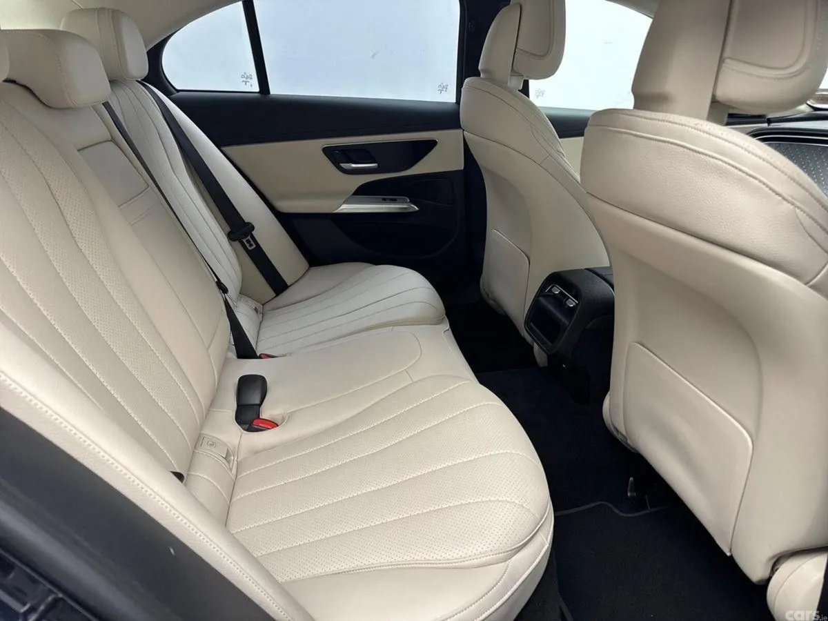Mercedes-Benz E-Class Saloon, Diesel Hybrid, 2024, Blue