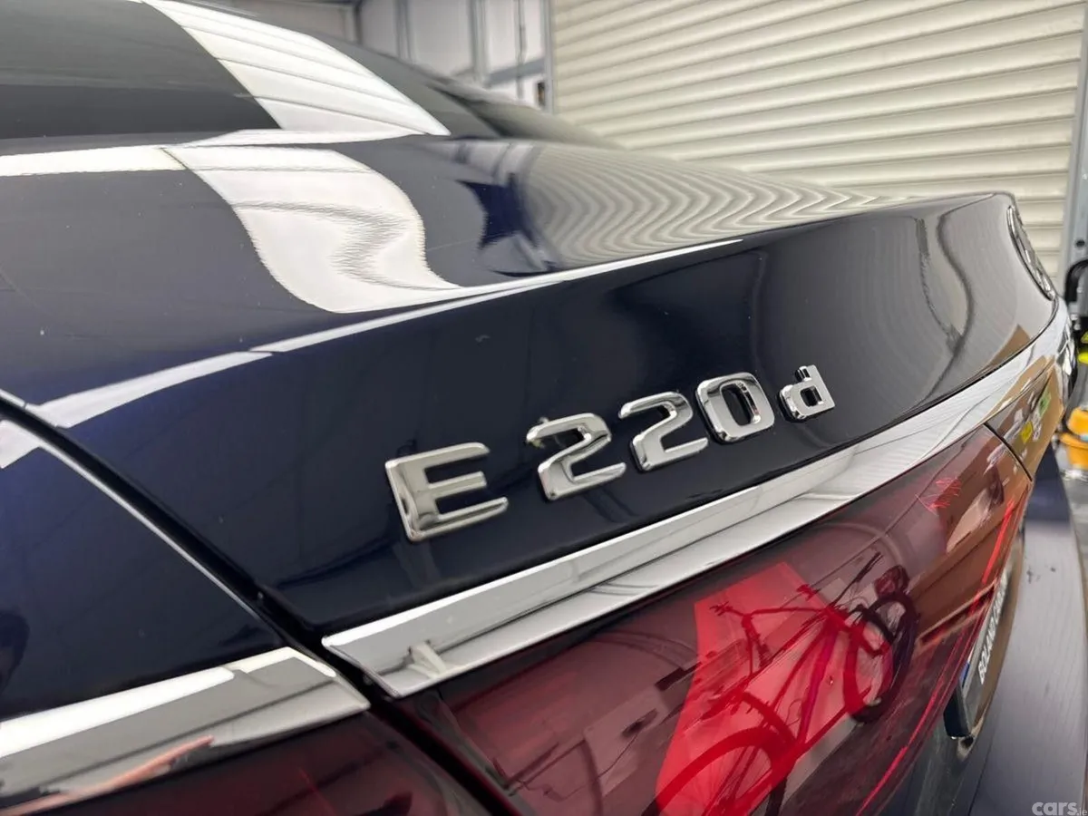 Mercedes-Benz E-Class Saloon, Diesel Hybrid, 2024, Blue