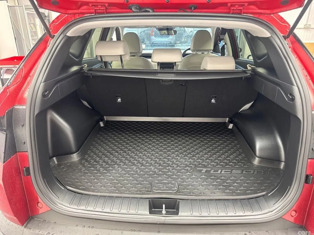 Hyundai Tucson SUV, Diesel, 2022, Red