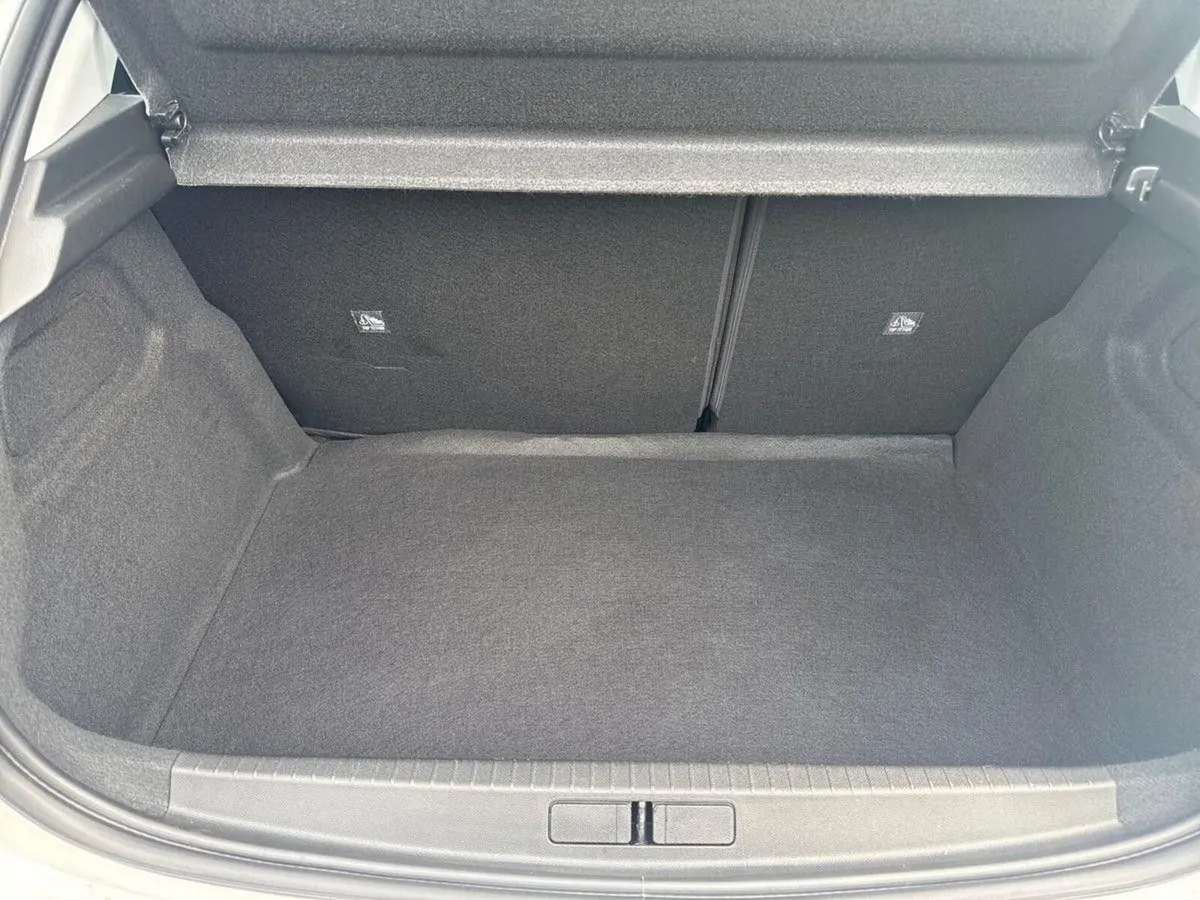 Opel Corsa Hatchback, Petrol, 2023, White