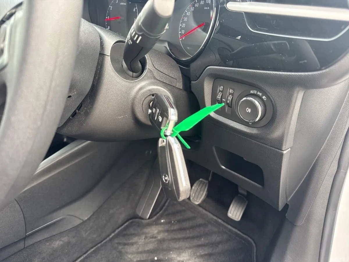 Opel Corsa Hatchback, Petrol, 2023, White
