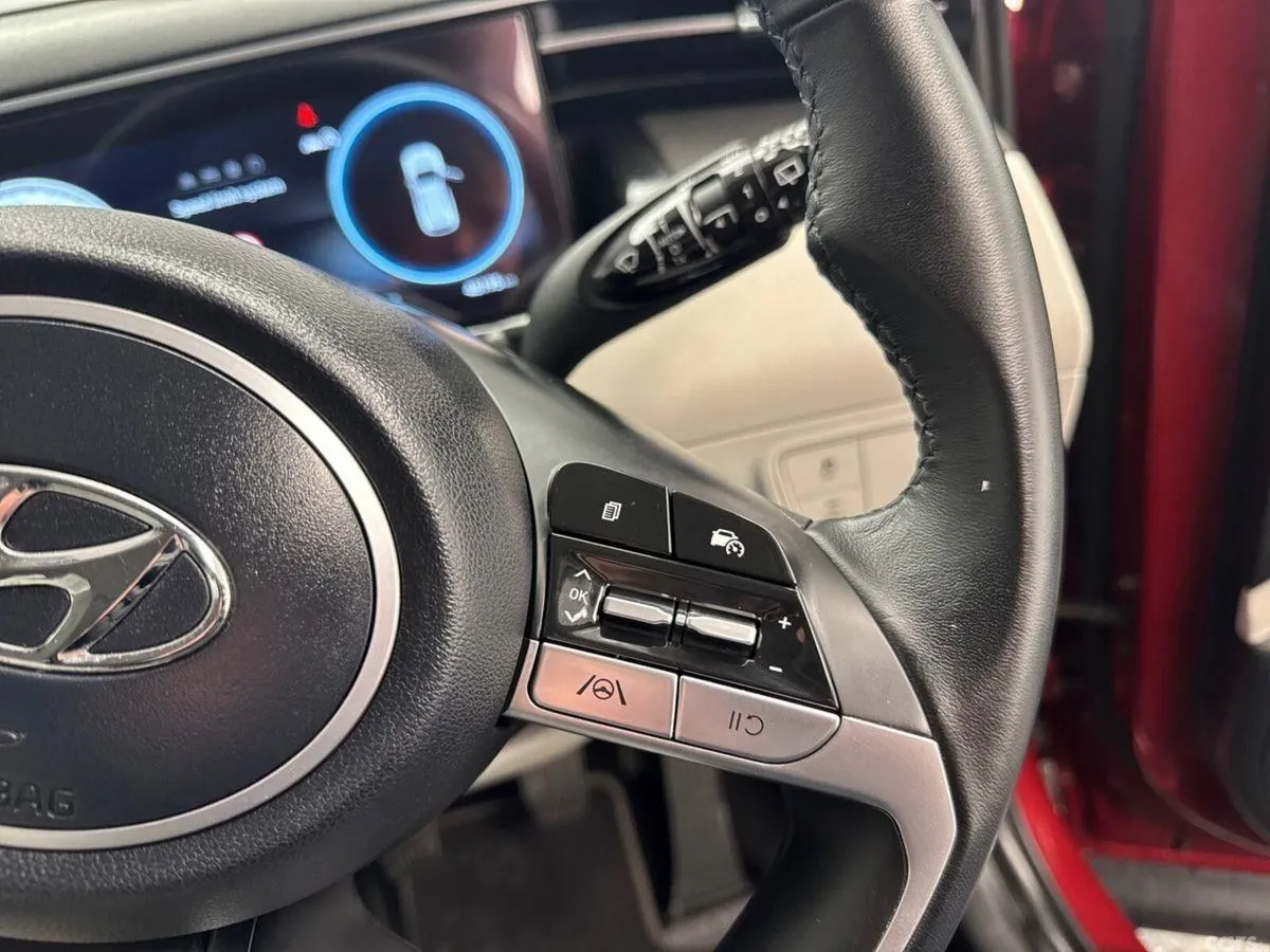 Hyundai Tucson SUV, Diesel, 2022, Red