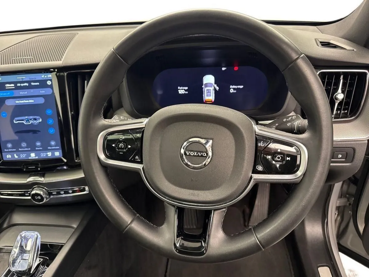 Volvo XC60 SUV, Petrol Plug-in Hybrid, 2024, Grey