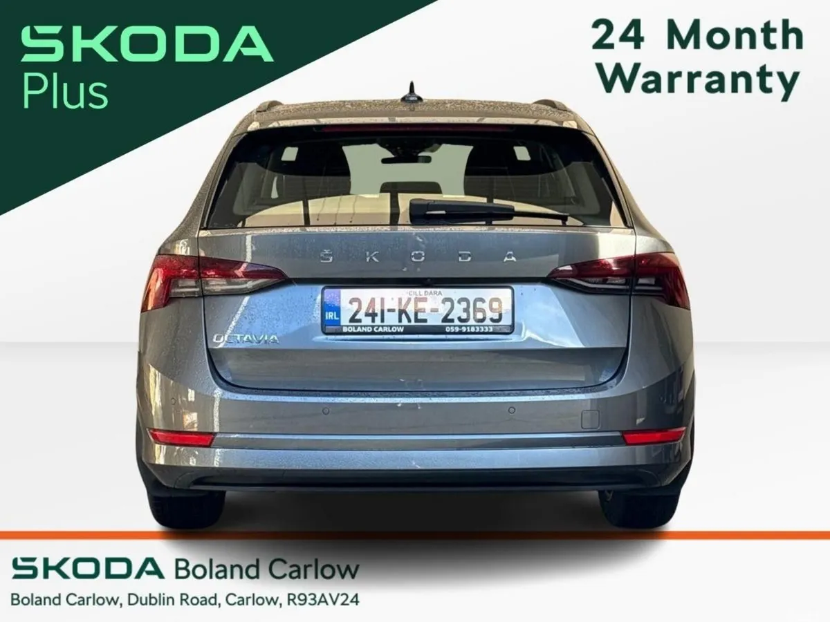 Skoda Octavia Estate, Petrol, 2024, Grey