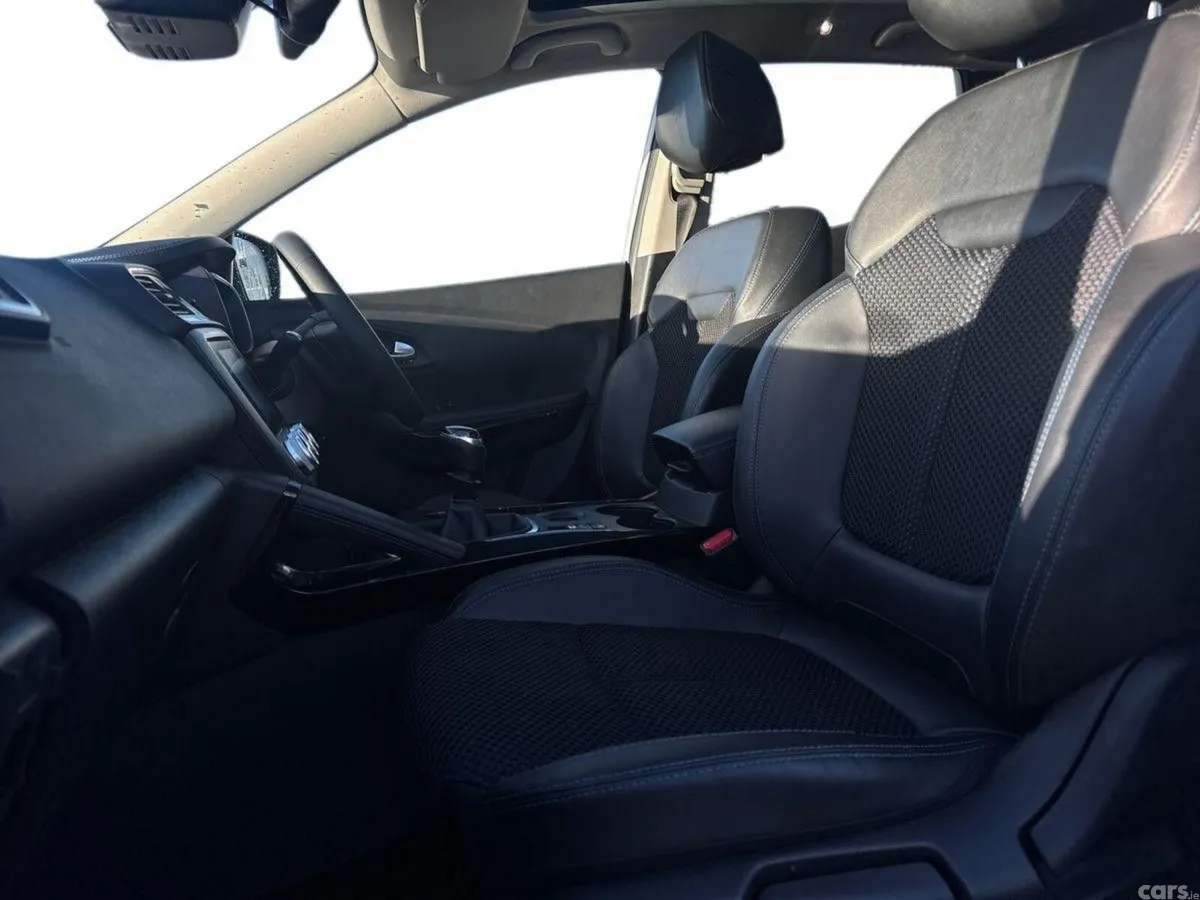 Renault Kadjar SUV, Diesel, 2021, White