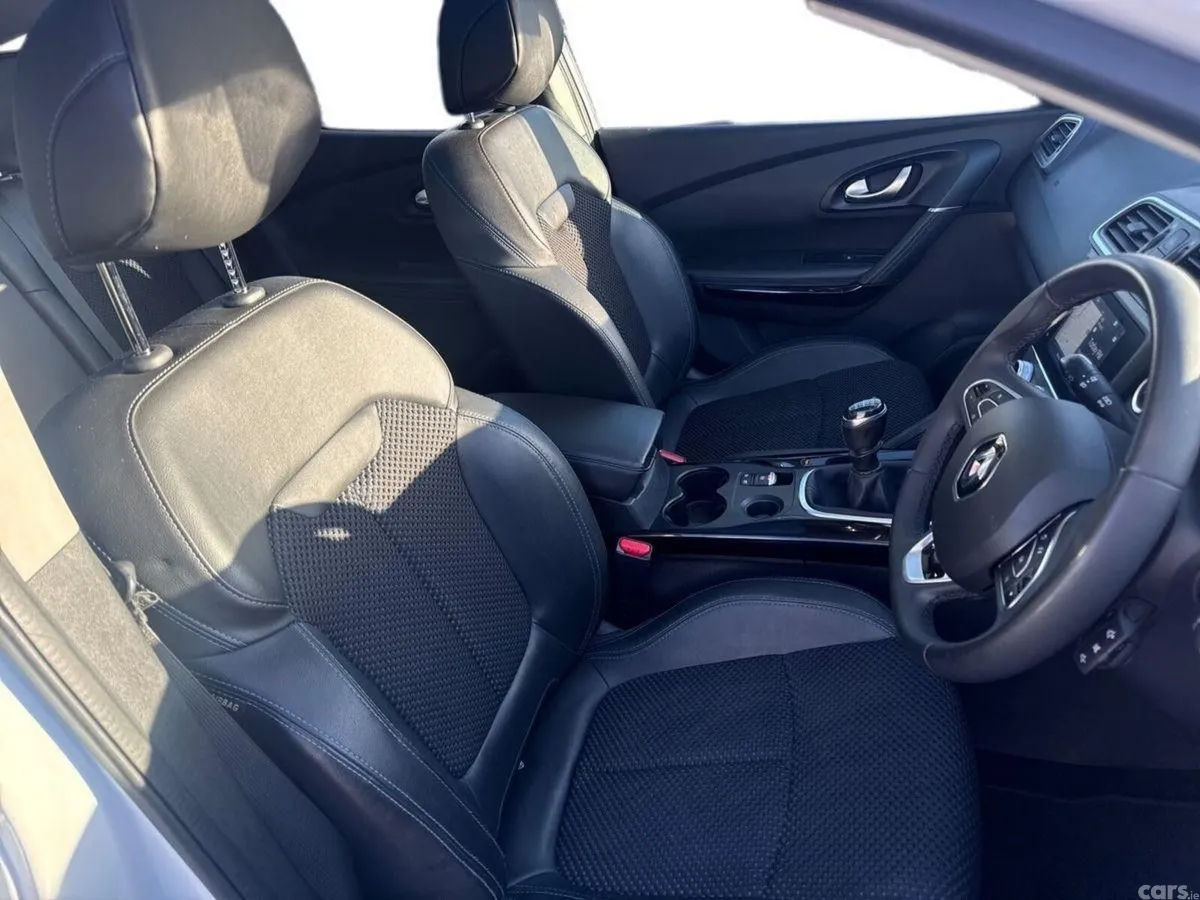 Renault Kadjar SUV, Diesel, 2021, White