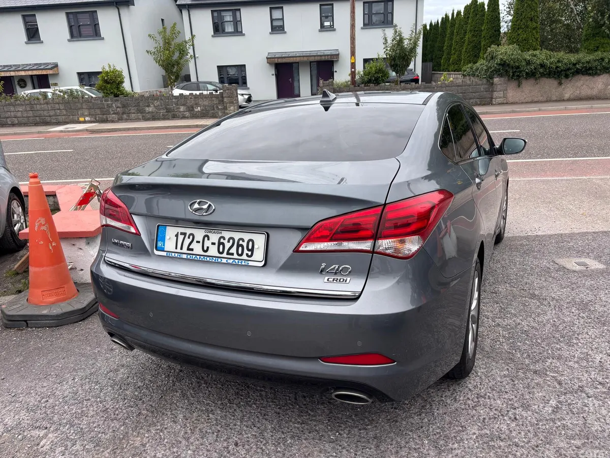 Hyundai i40 Saloon, Diesel, 2017, Silver