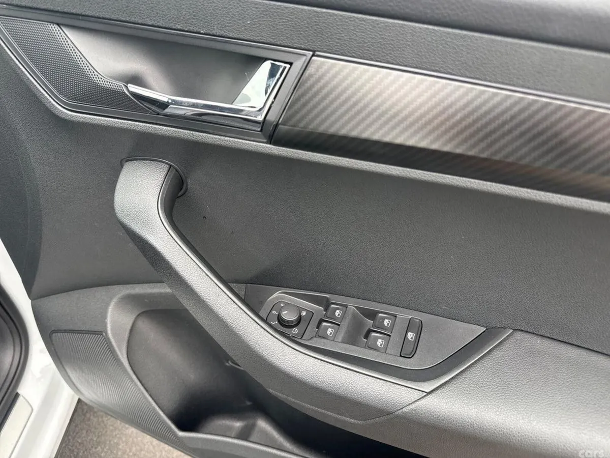 Skoda Karoq Estate, Diesel, 2025, White