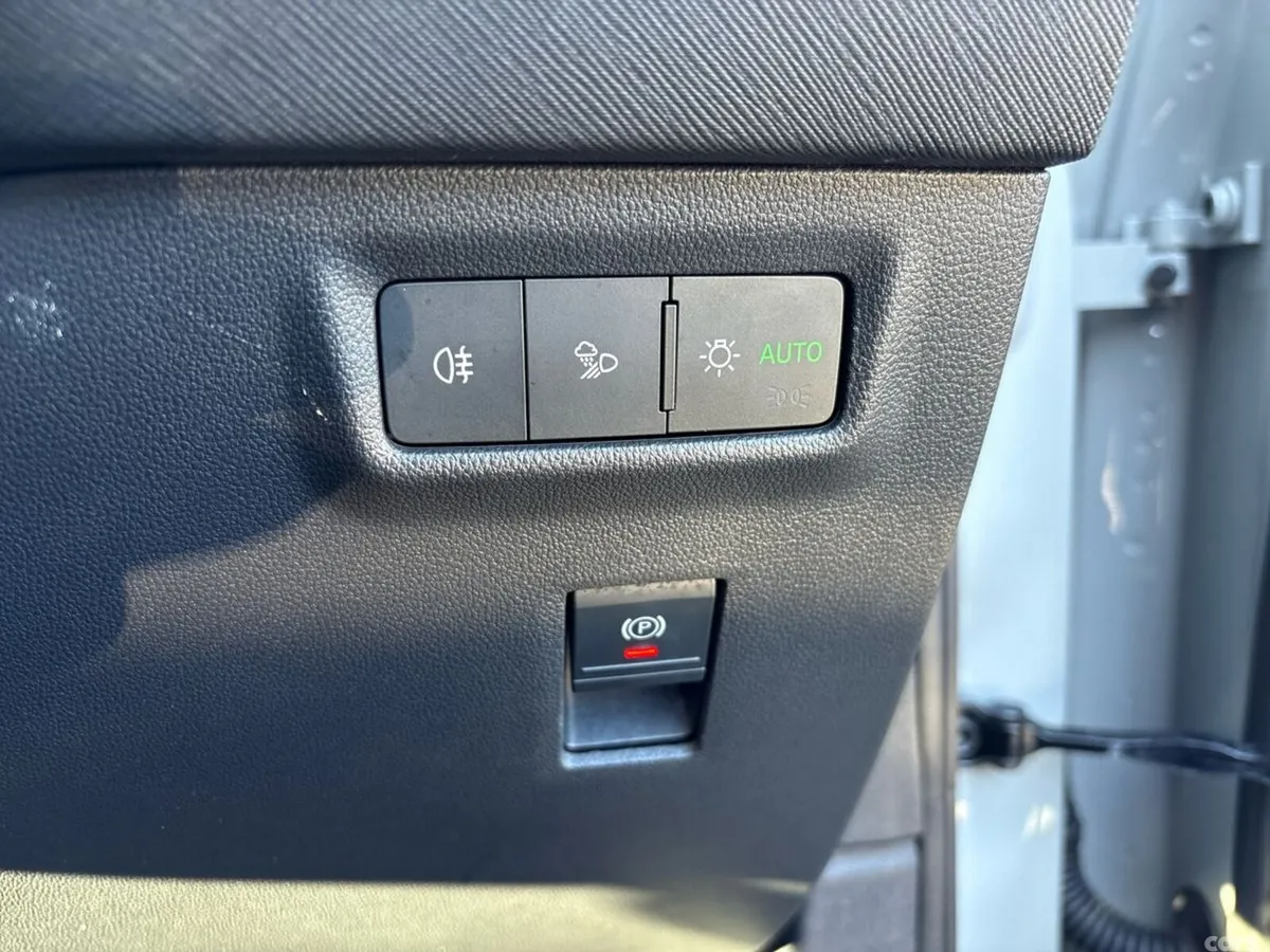 Skoda Kodiaq SUV, Petrol Hybrid, 2025, Grey
