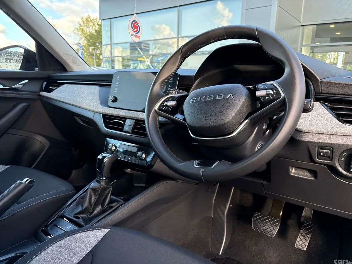 Skoda Kamiq Hatchback, Petrol, 2026, Black