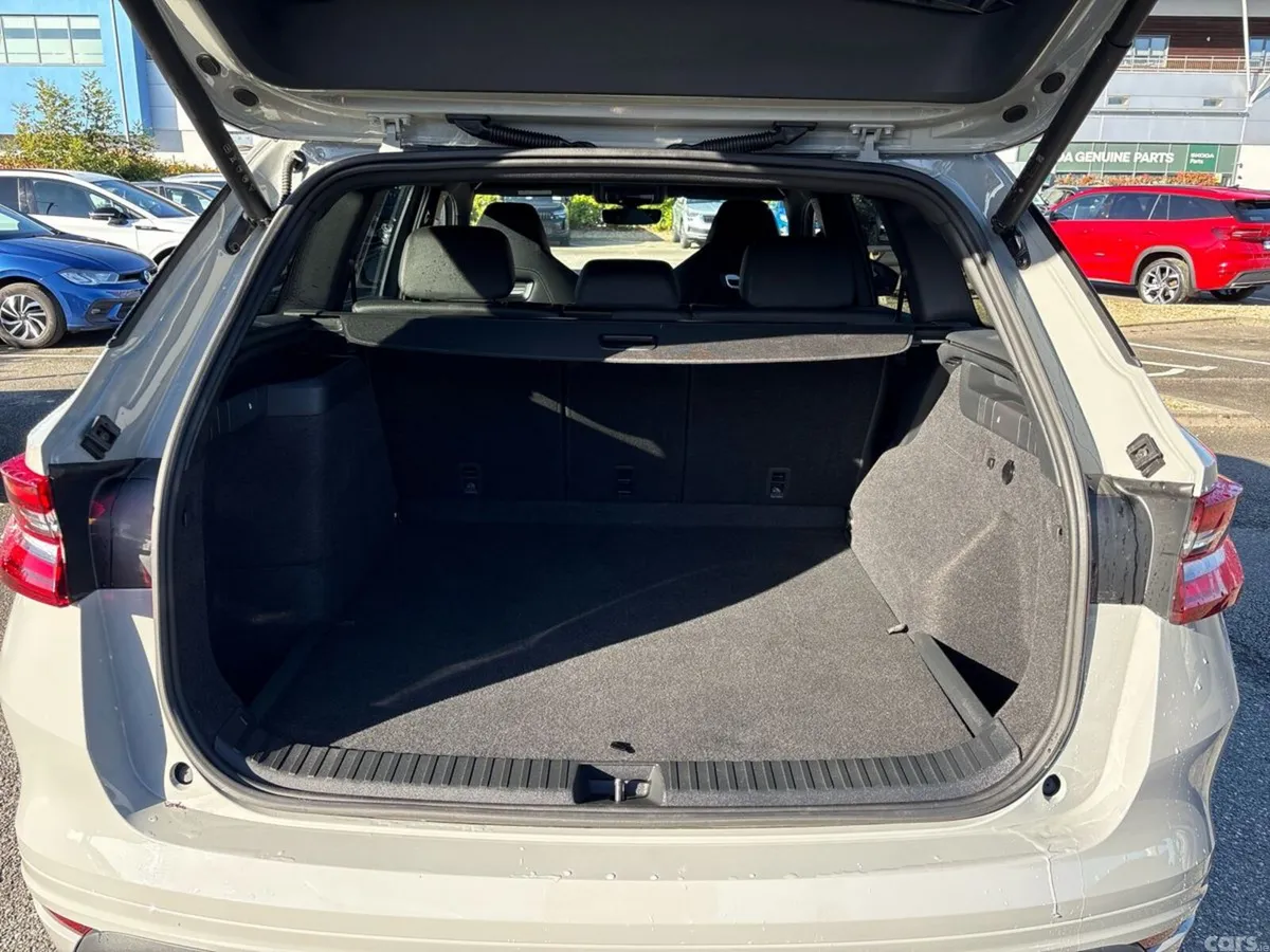 Skoda Kodiaq SUV, Petrol Hybrid, 2025, Grey