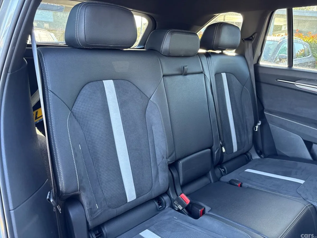 Skoda Kodiaq SUV, Petrol Hybrid, 2025, Grey