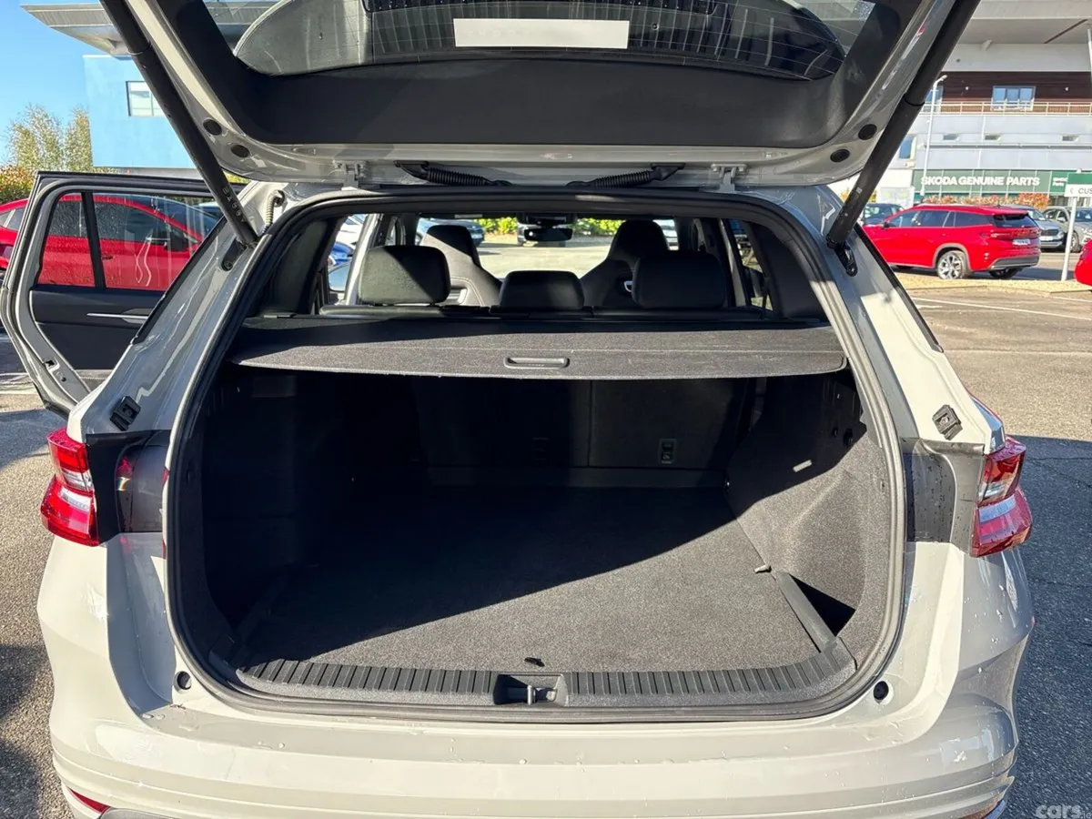 Skoda Kodiaq SUV, Petrol Hybrid, 2025, Grey