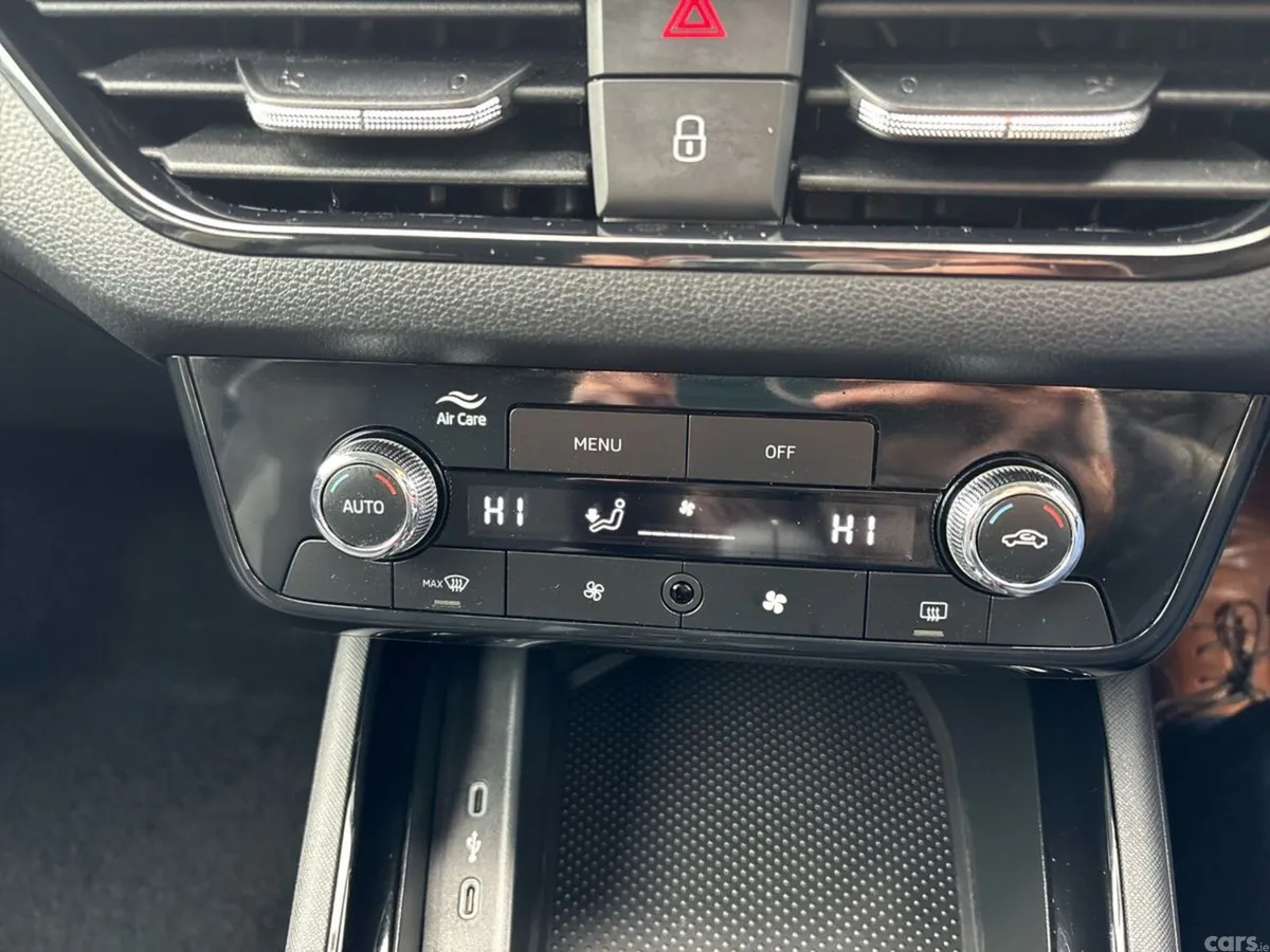 Skoda Kamiq Hatchback, Petrol, 2026, Black