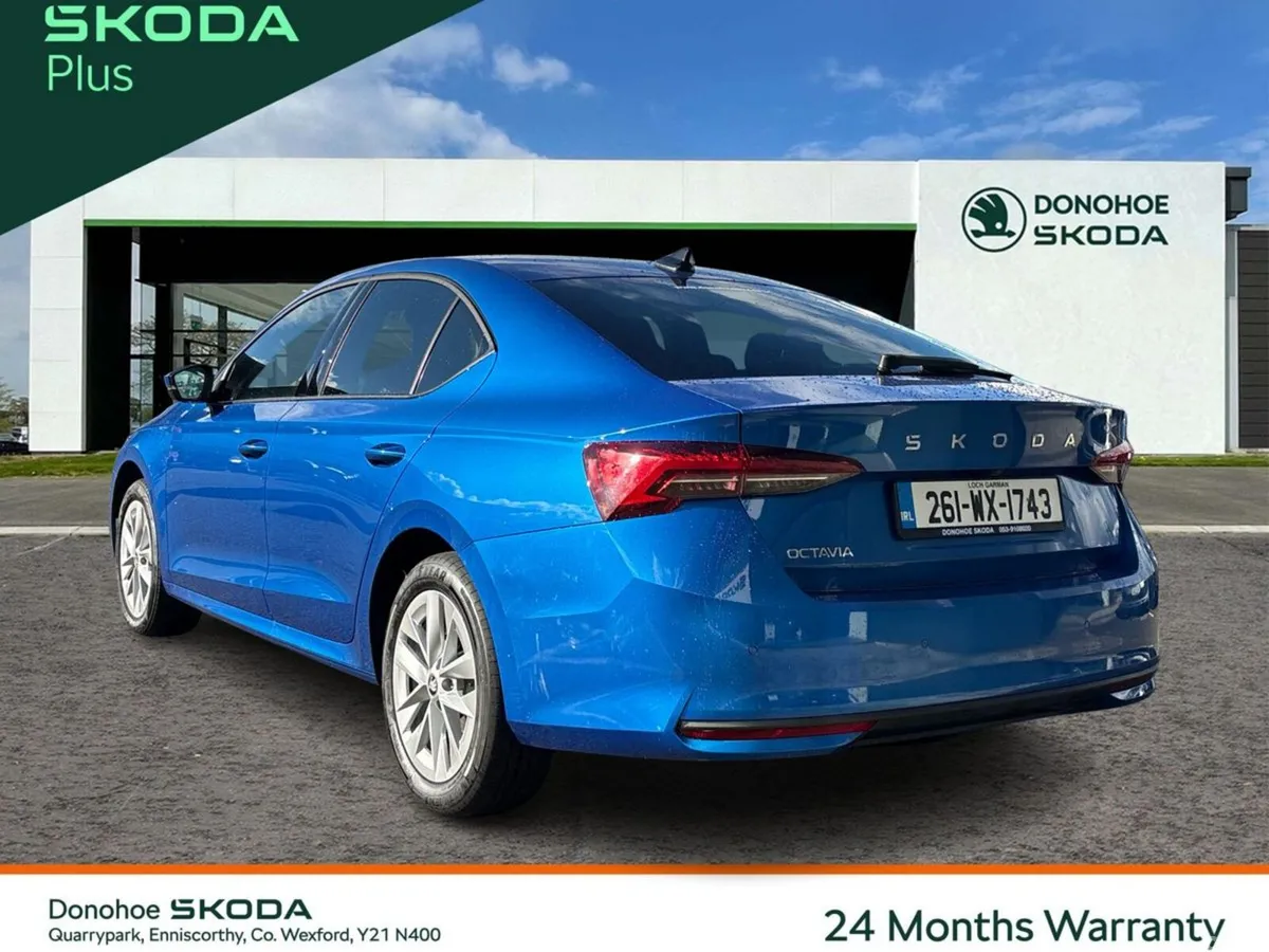 Skoda Octavia Saloon, Diesel, 2026, Blue