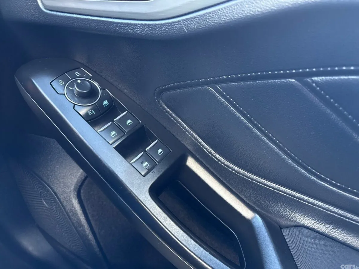 Ford Focus Hatchback, Diesel, 2023, Black